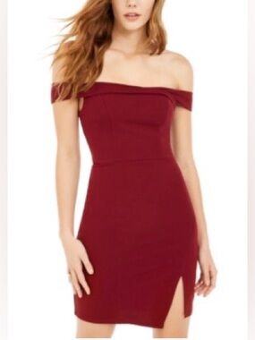 Sequin Hearts Size 3 Body Con Dress Back Zipper Hook & Eye Closure Chest Gripper